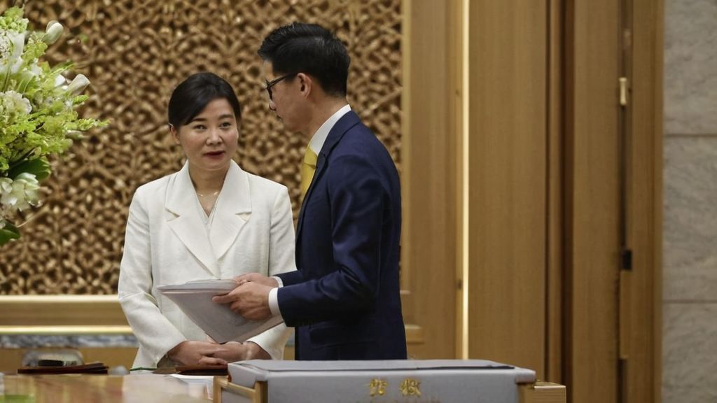 娱乐吃瓜酱爆料明星风云变幻让年轻一代关注的娱乐大瓜揭示背后真相